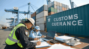 Maîtriser les formalités douanières, assurances et réglementations